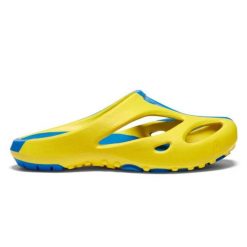 Klapki turystyczne damskie Keen Shanti Arts. Żółte klapki damskie Keen, bez wzorów, bez obcasa. W wyprzedaży za 177.00 zł.