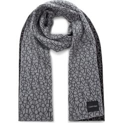 Szal CALVIN KLEIN - Ck Knitted Scarf W K60K604721 013. Szaliki i chusty damskie marki Calvin Klein. W wyprzedaży za 219.00 zł.