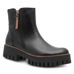 Botki Lasocki. Czarne botki damskie Lasocki, bez obcasa, na płaskiej podeszwie, bez zapięcia. Za 279.99 zł.