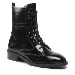 Botki Tamaris. Brązowe botki damskie Tamaris, bez obcasa, na słupku, bez zapięcia. Za 549.99 zł.