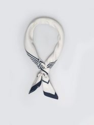 Apaszka damska w geometryczne wzory biała Verna 100. Białe szaliki i chusty damskie Big Star, bez wzorów, ze skóry, casualowe. Za 59.99 zł.