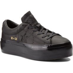 Sneakersy CONVERSE - One Star Platform Ox 559898C Black/Black/Black. Czarne półbuty damskie Converse, bez wzorów, z gumy, retro, bez obcasa, na koturnie, bez zapięcia. W wyprzedaży za 299.00 zł.