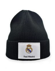 Real Madryt czapka zimowa hat RM5GO29 czarny OSFM. Czarne czapki i kapelusze męskie Real Madrid, na zimę, bez wzorów, z materiału. Za 93.41 zł.