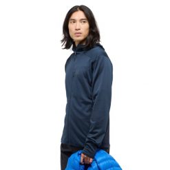 Kurtka z kapturem Haglöfs L.I.M Mid Fast II. Niebieskie kurtki męskie Haglöfs, l, bez wzorów, sportowe, z kapturem. W wyprzedaży za 575.25 zł.