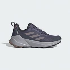 Buty Terrex Trailmaker 2.0 Hiking. Brązowe trekkingi damskie Adidas. W wyprzedaży za 329.25 zł.