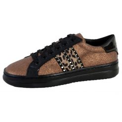 Buty Geox D Pontoise D - Kobieta. Brązowe obuwie sportowe damskie Geox, bez wzorów, z materiału, do biegania. Za 393.80 zł.