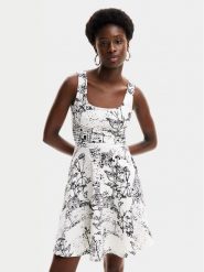 Desigual Sukienka letnia Tually 24SWVK09 Biały Regular Fit. Białe sukienki damskie Desigual, na lato, xl, bez wzorów, z wiskozy, bez kołnierzyka, bez ramiączek. Za 599.99 zł.