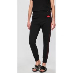 Silvian Heach - Spodnie. Legginsy damskie marki Silvian Heach. Za 299.90 zł.