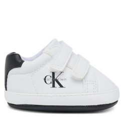 Sneakersy Calvin Klein. Białe trampki i tenisówki chłopięce Calvin Klein, bez wzorów, bez zapięcia. Za 189.99 zł.