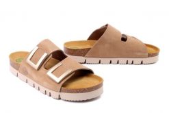 DR. BRINKMANN 700802-08 beige, klapki damskie. Brązowe klapki damskie Dr. Brinkmann, bez wzorów, ze skóry, bez obcasa. Za 263.42 zł.