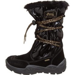 Kozaki zimowe w kolorze czarno-złotym. Czarne buty zimowe dziewczęce Primigi, bez wzorów, z gore-texu, bez zapięcia. W wyprzedaży za 219.95 zł.
