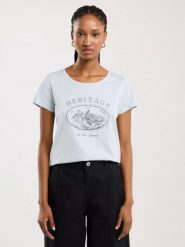 Koszulka damska z nadrukiem błękitna Alota 400. Niebieskie t-shirty damskie Big Star, l, bez wzorów, z bawełny, klasyczne, bez kołnierzyka. W wyprzedaży za 59.99 zł.