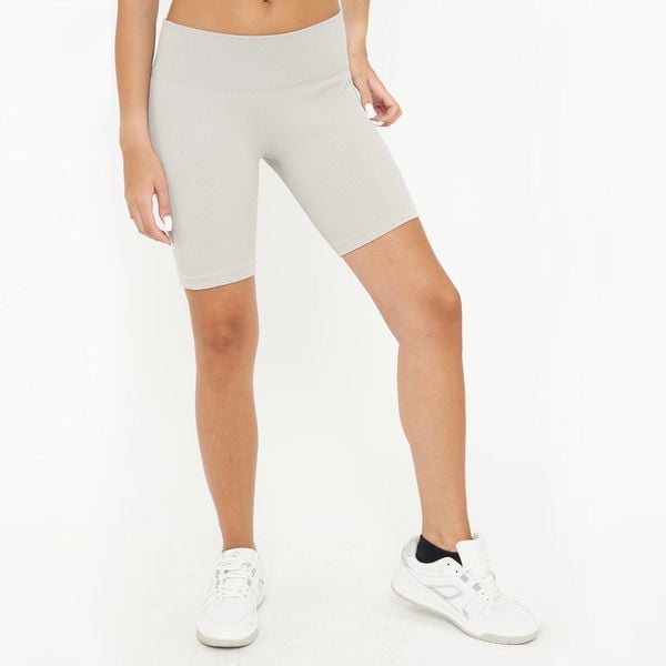 Damskie spodenki kolarskie treningowe RIDE. Szare obuwie sportowe damskie Legea, bez wzorów, z elastanu, na fitness i siłownię. W wyprzedaży za 76.50 zł.