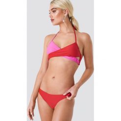 NA-KD Swimwear Dół od bikini - Red. Czerwone bikini damskie NA-KD Swimwear. Za 40.95 zł.