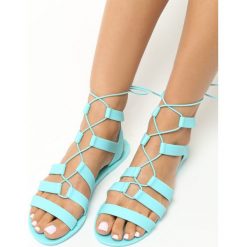Miętowe Sandały Rosies. Sandały damskie Born2be, z kauczuku. Za 29.99 zł.
