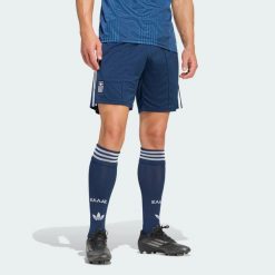Spodenki wyjazdowe Grecja 26. Niebieskie krótkie spodenki sportowe męskie Adidas, l, bez wzorów, z materiału, do piłki nożnej, climacool (adidas). Za 199.00 zł.
