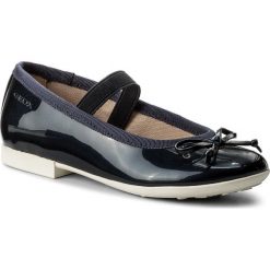 Baleriny GEOX - J Plie' I J5455I 000HI C4002 S Navy. Baleriny damskie marki Geox. W wyprzedaży za 179.00 zł.