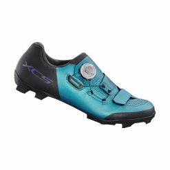 Buty rowerowe MTB damskie Shimano SH-XC502. Niebieskie obuwie sportowe damskie Shimano, bez wzorów, rowerowe. Za 728.30 zł.