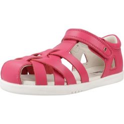 Sandały BOBUX TROPICANA II Rose. Czerwone sandały damskie Bobux, bez wzorów, ze skóry, bez obcasa, bez zapięcia. Za 270.99 zł.