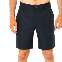 Szorty kąpielowe męskie Rip Curl Boardwalk Oceanside. Czarne krótkie spodenki sportowe męskie Rip Curl, m, bez wzorów, z materiału, żeglarskie. Za 129.99 zł.