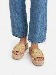 Calvin Klein Klapki Ebeth HW0HW02895 Beżowy. Brązowe espadryle damskie Calvin Klein, bez wzorów, z syntetyku, bez obcasa, bez zapięcia. Za 289.99 zł.