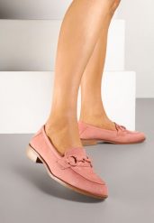 Różowe Mokasyny z Wkładką ze Skóry Naturalnej Zdobione Łańcuszkiem Delariona. Czerwone mokasyny damskie Renee, z jeansu, eleganckie. Za 79.99 zł.