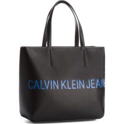 Torebka CALVIN KLEIN JEANS - Sculpted Zip Tote Lo K40K400382 001. Torby na ramię damskie marki Calvin Klein Jeans, z jeansu. Za 599.00 zł.