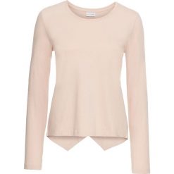 Shirt z efektem założenia kopertowego z tyłu bonprix różowy. Czerwone bluzki damskie bonprix, bez wzorów, bez kołnierzyka, bez ramiączek. Za 27.99 zł.