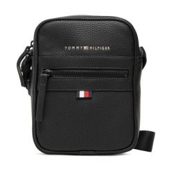 Saszetka Tommy Hilfiger. Czarne saszetki męskie Tommy Hilfiger, młodzieżowe, małe. Za 209.99 zł.