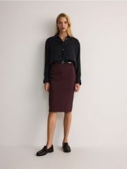 Spódnica midi z paskiem - brązowy. Brązowe spódnice damskie Reserved, l, bez wzorów, z bawełny, midi, dopasowane. W wyprzedaży za 79.99 zł.