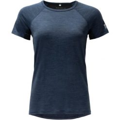 Koszulka termoaktywna damska Devold Endurance Merino 130 Tee. Niebieskie koszulki sportowe damskie Devold, l, bez wzorów, z materiału, bez kołnierzyka, bez ramiączek, na fitness i siłownię. Za 324.49 zł.