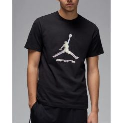 Nike Koszulka z krótkim rękawem. Czarne koszulki sportowe męskie Jordan, m, bez wzorów, bez kołnierzyka, bez ramiączek, dri-fit (nike). Za 143.99 zł.