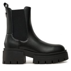 Sztyblety Guess. Czarne botki damskie Guess, bez obcasa, na płaskiej podeszwie, bez zapięcia. Za 519.99 zł.
