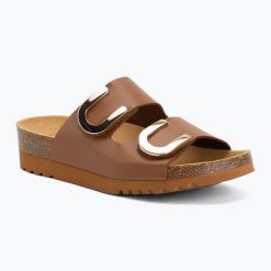 Klapki damskie Scholl Montery 2 Straps Ad Med. Brązowe klapki damskie Scholl, bez wzorów, z materiału, eleganckie, bez obcasa. Za 349.99 zł.