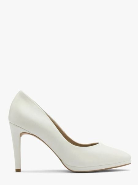 Kremowe czółenka na szpilce. Brązowe czółenka damskie Ryłko, bez wzorów, z materiału, z okrągłym noskiem, bez obcasa, na szpilce, bez zapięcia. W wyprzedaży za 299.99 zł.