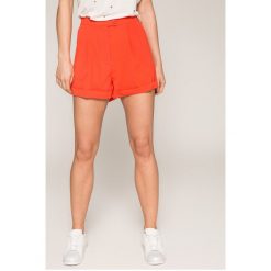 Answear - Szorty. Szare szorty damskie ANSWEAR, z haftami, z poliesteru, casualowe. W wyprzedaży za 54.90 zł.