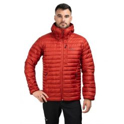 Kurtka puchowa męska Rab Microlight Alpine Jacket z kapturem. Czerwone kurtki męskie RAB, l, bez wzorów, z puchu, sportowe, z kapturem. Za 1,099.99 zł.