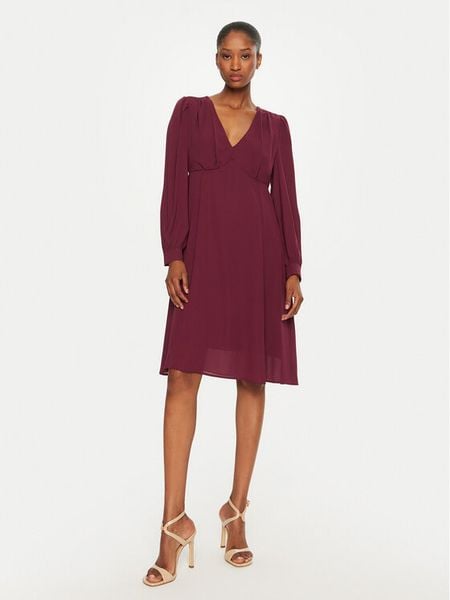 Rinascimento Sukienka koktajlowa CFC0120500003 Bordowy Regular Fit. Czerwone sukienki damskie Rinascimento, xl, bez wzorów, z syntetyku, wizytowe, bez kołnierzyka, bez ramiączek. Za 149.99 zł.