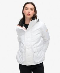 Kurtka przeciwwiatrowa z kapturem. Białe kurtki damskie Superdry., xs, bez wzorów, z kapturem. Za 516.50 zł.