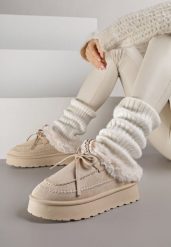 Beżowe Wsuwane Śniegowce w Rustykalnym Stylu z Kokardą i Futrem Tusora. Brązowe śniegowce i trapery damskie Born2be. Za 99.99 zł.