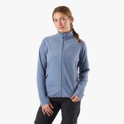Bluza polarowa turystyka damska Swedemount Stryn Fleece szybkoschnąca. Fioletowe bluzy damskie SWEDEMOUNT, bez wzorów, z polaru, bez kaptura, narciarskie. Za 169.99 zł.