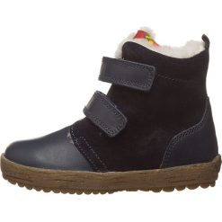 Skórzane botki zimowe "Val" w granatowym. Buty zimowe chłopięce Zimowe obuwie dla dzieci. W wyprzedaży za 215.95 zł.