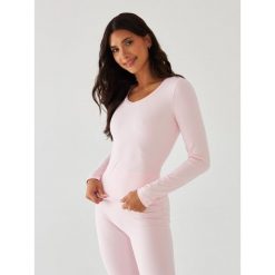 Longsleeve Sportowy BeShaped Morning Dew. Czerwone obuwie sportowe damskie BESHAPED, bez wzorów, z elastanu, na fitness i siłownię. Za 179.00 zł.