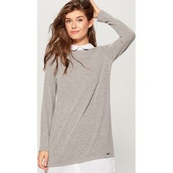 Sweter z koszulowymi wstawkami - Szary. Swetry damskie marki Mohito. Za 99.99 zł.