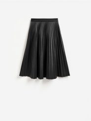 Spódnica midi z imitacji skóry - czarny. Czarne spódnice damskie Reserved, l, bez wzorów, ze skóry, midi, rozkloszowane. Za 129.99 zł.