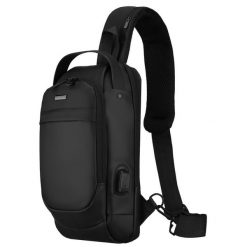 Czarna, pojemna saszetka męska na ramię wykonana ze skóry ekologicznej, wyposażona w port USB Rovicky R-88040. Czarne saszetki męskie ROVICKY, ze skóry ekologicznej. Za 79.99 zł.