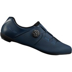Buty szosowe męskie Shimano SH-RC302. Niebieskie buty sportowe męskie Shimano, bez zapięcia, rowerowe. W wyprzedaży za 468.00 zł.