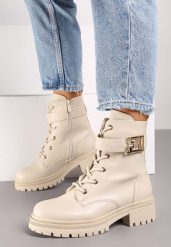 Beżowe Płaskie Botki w Stylu Workerów z Paskiem i Metaliczną Klamrą Saivone. Brązowe botki damskie Born2be, z jeansu, eleganckie, bez obcasa, na płaskiej podeszwie, bez zapięcia. Za 149.99 zł.