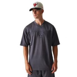Koszulka Chicago Bulls Tonal. Szare koszulki sportowe męskie New Era, bez wzorów, bez kołnierzyka, bez ramiączek, do koszykówki. W wyprzedaży za 209.00 zł.