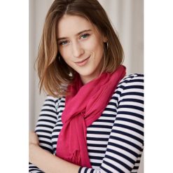 Szal wiskozowy Azalea ONE SIZE różowy. Czerwone szaliki i chusty damskie marki Marie Zélie, bez wzorów, z bawełny. Za 127.00 zł.